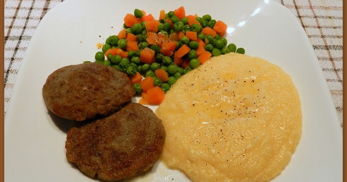 The Iowa Housewife Quick Cheese Grits