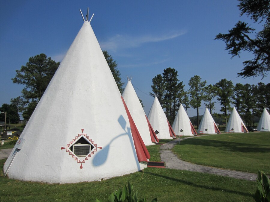 Bird's Yellow House Sleeping Indian Style