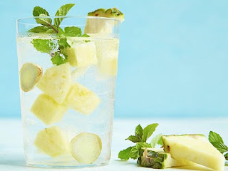 Pineapple Water, diet, health Pineapple Water, diet, health