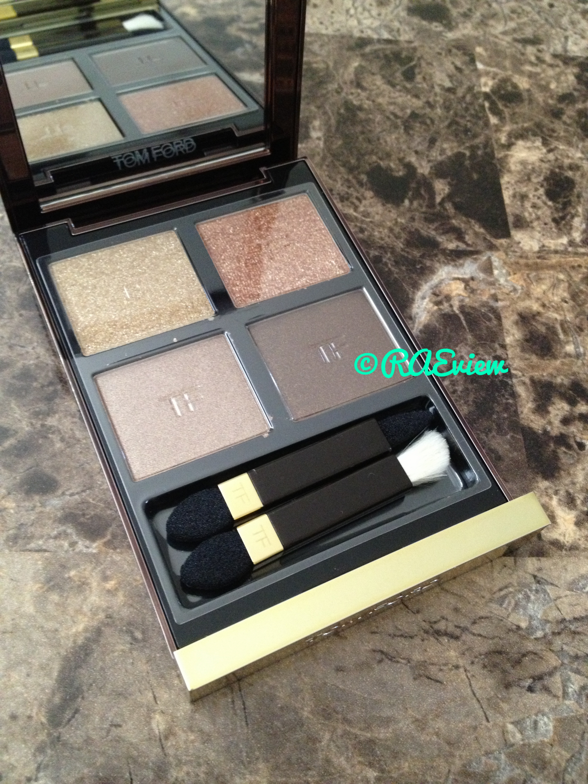 beslutte godtgørelse gammel the raeviewer - a premier blog for skin care and cosmetics from an  esthetician's point of view: Tom Ford Beauty Eye Color Quad in Golden Mink  Review, Photos, Swatches