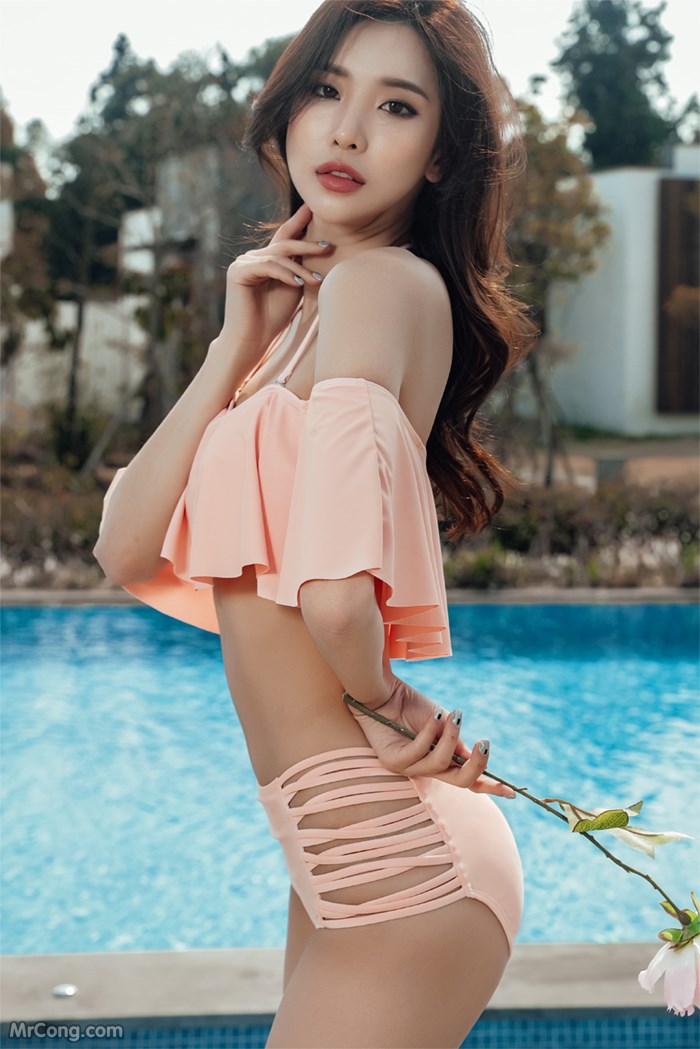 Beautiful Park Da Hyun in sexy lingerie fashion bikini, April 2017 (220 photos) photo 3-4