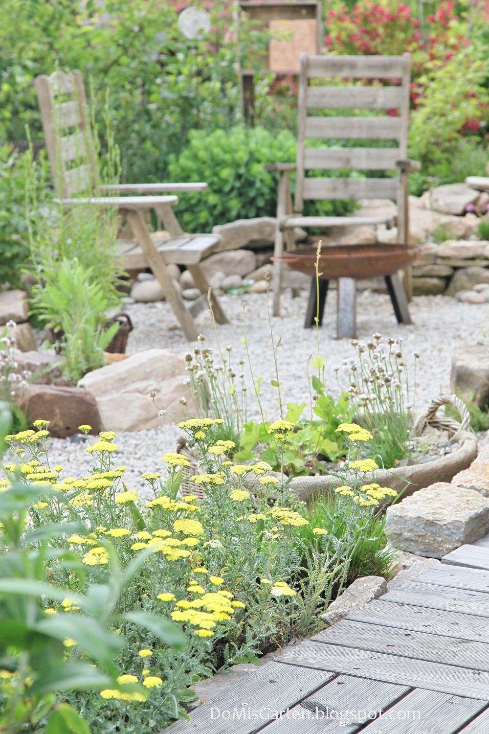 DoMis Garten Strandeck vorhernachher