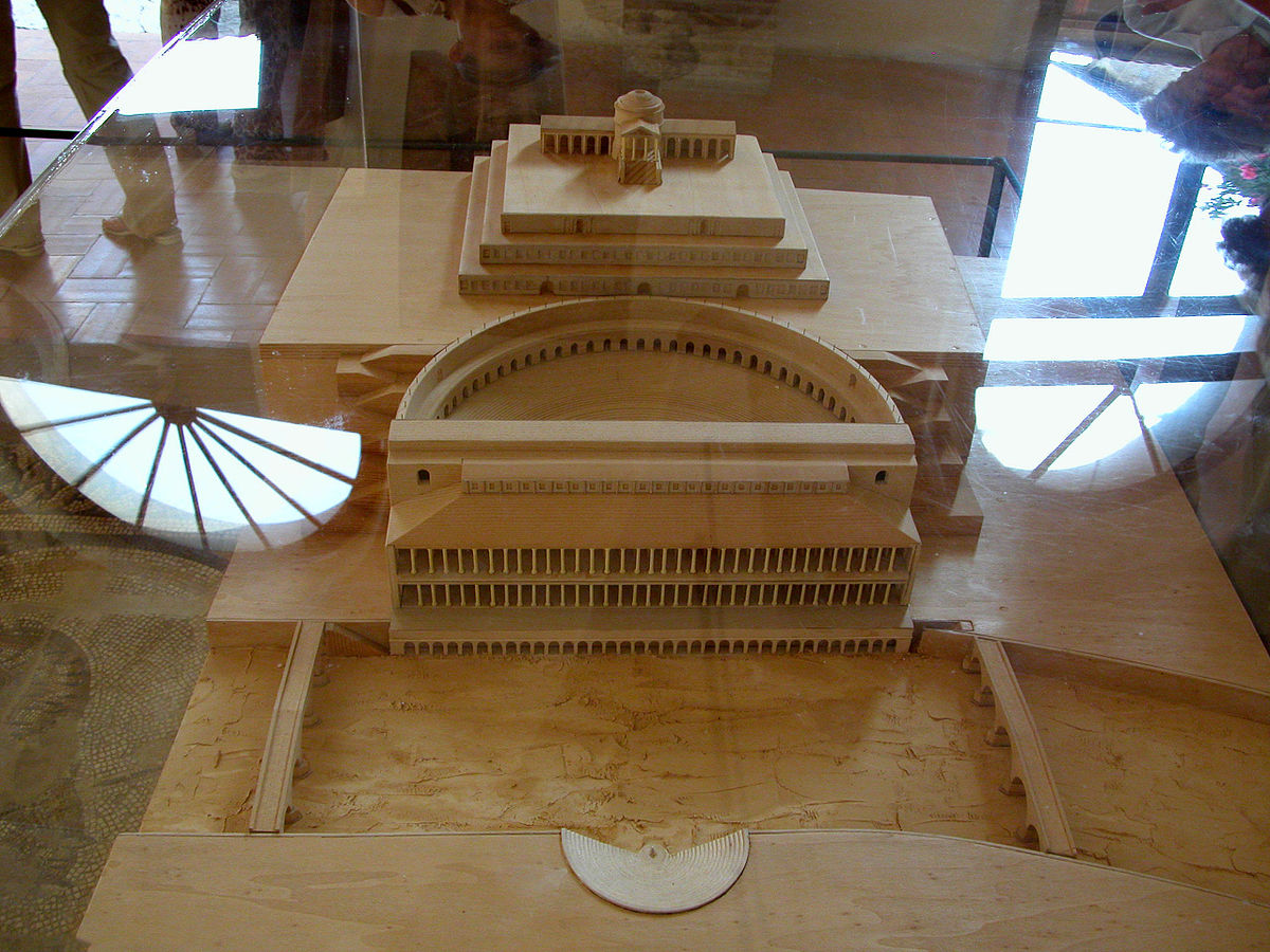 A model of the Roman Theatre as seen in the musuem at the top of the amphitheatre. Photo: WikiMedia.org.