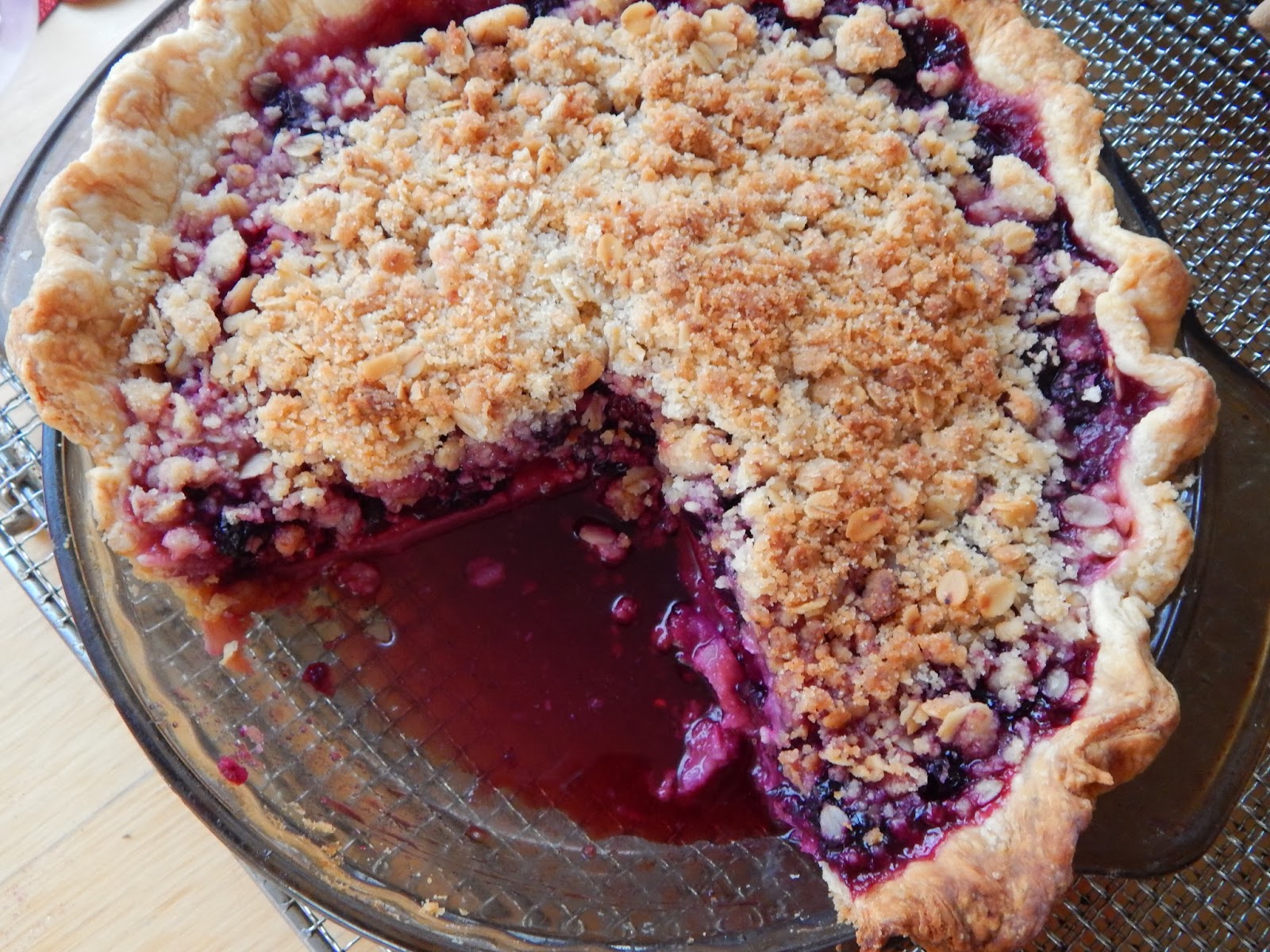 MorningNooNight Very Berry Crumb Topped Pie