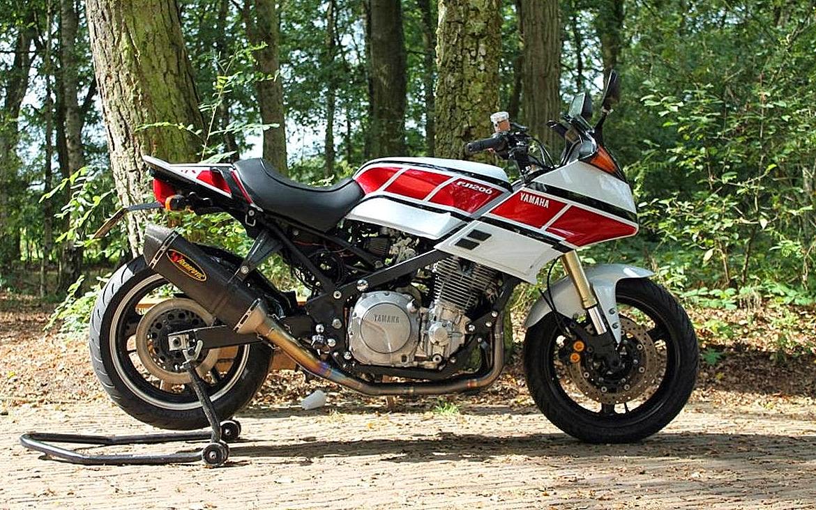 FJ 1200 ITX RocketGarage Cafe Racer Magazine fj-1200-itx-rocketgarage-cafe-racer-magazine
