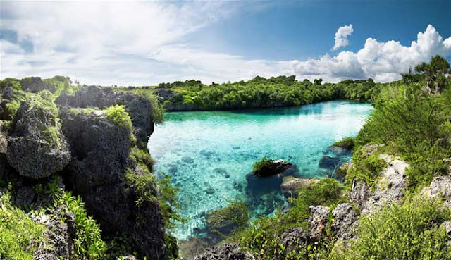 MENJELAJAHI GELOMBANG DAN BUDAYA KUNO KELAS DUNIA DI PULAU SUMBA