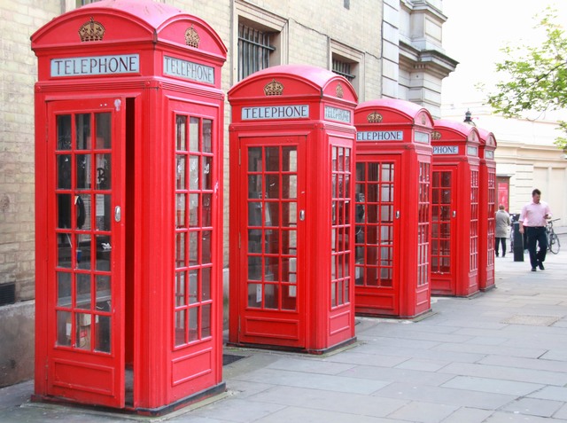 Cabinas de teléfono rojas en Covent Garden, Londres