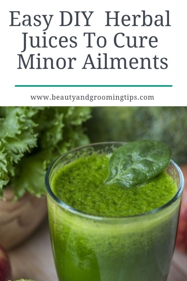 healthy green vegetable juice onn a glass