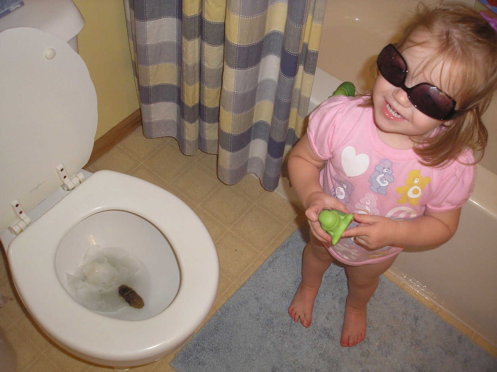 Stang Family of Five Poopy Dance...Poopy Dance!!