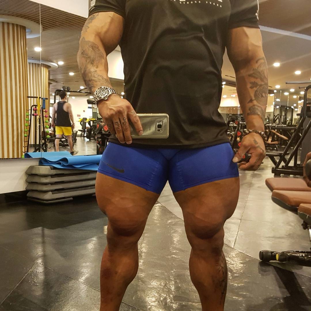 Korean IFBB Pro Bodybuilder Nameun Cho With Insane Quads Muscles Monsters