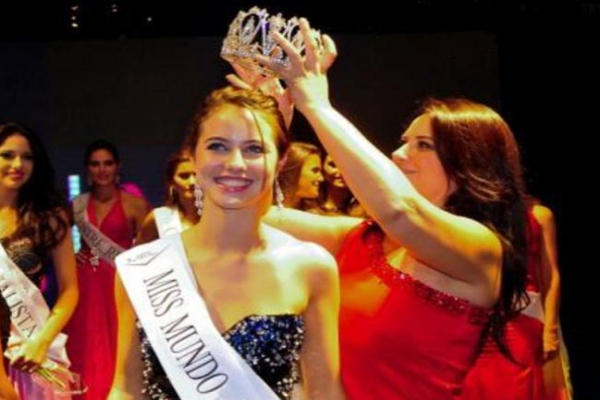 Miss Teen Universe Josefina Herrero Miss Mundo