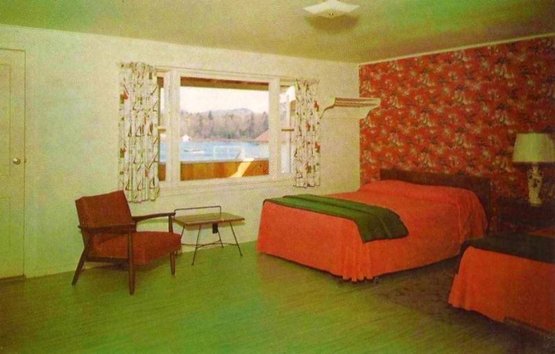 44 Cool Pics Show Bedroom Interior Of The 1950s And 60s