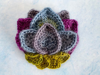 https://www.etsy.com/listing/633713905/lotus-flower-applique-crochet-pattern?ref=shop_home_active_3