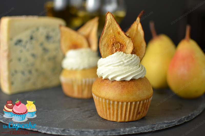 Cupcakes de Pera & Queso Azul: un Cupcake elegante combinando la dulzura ácida de la pera con la potencia del queso azul.