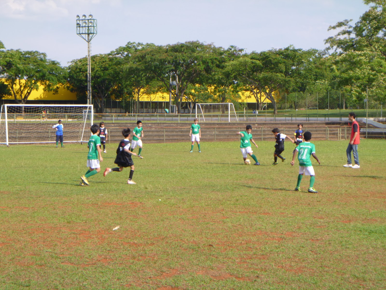 Brasilia International School Athletics BIS wins second game in a row