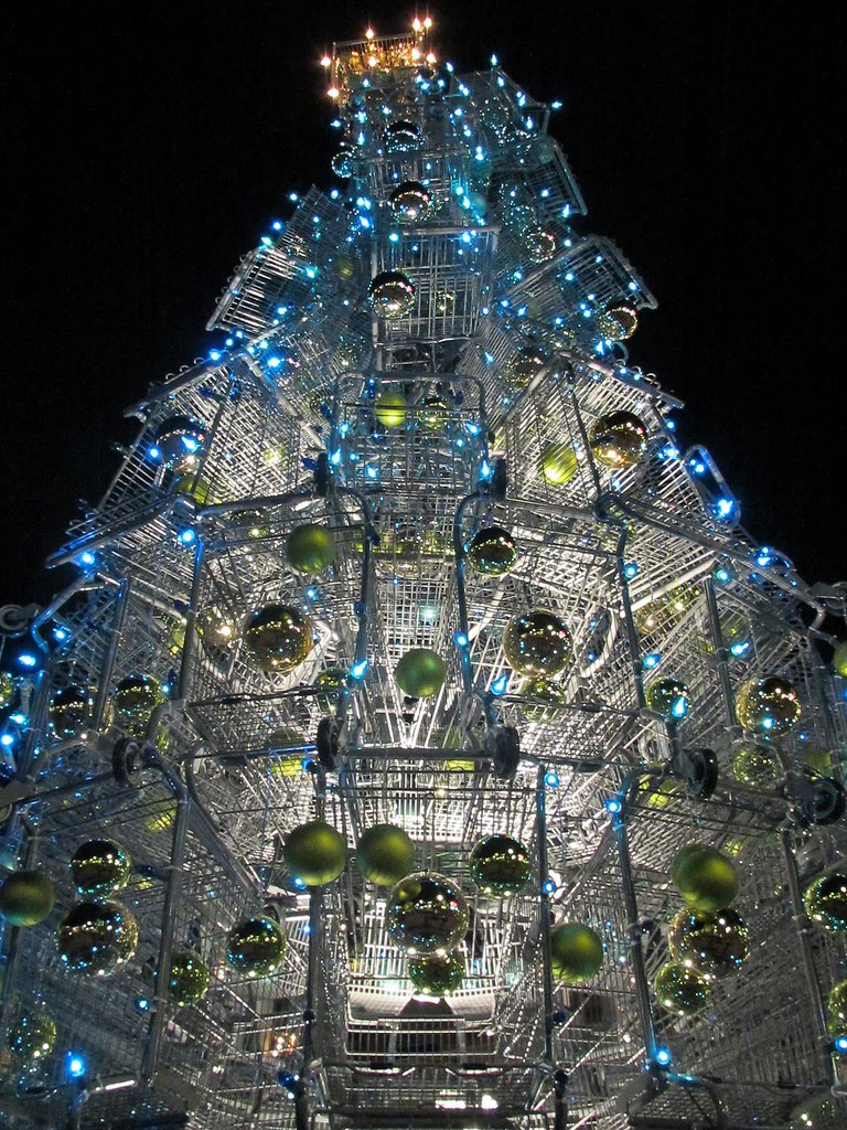 Simply Creative Amazing Christmas Tree