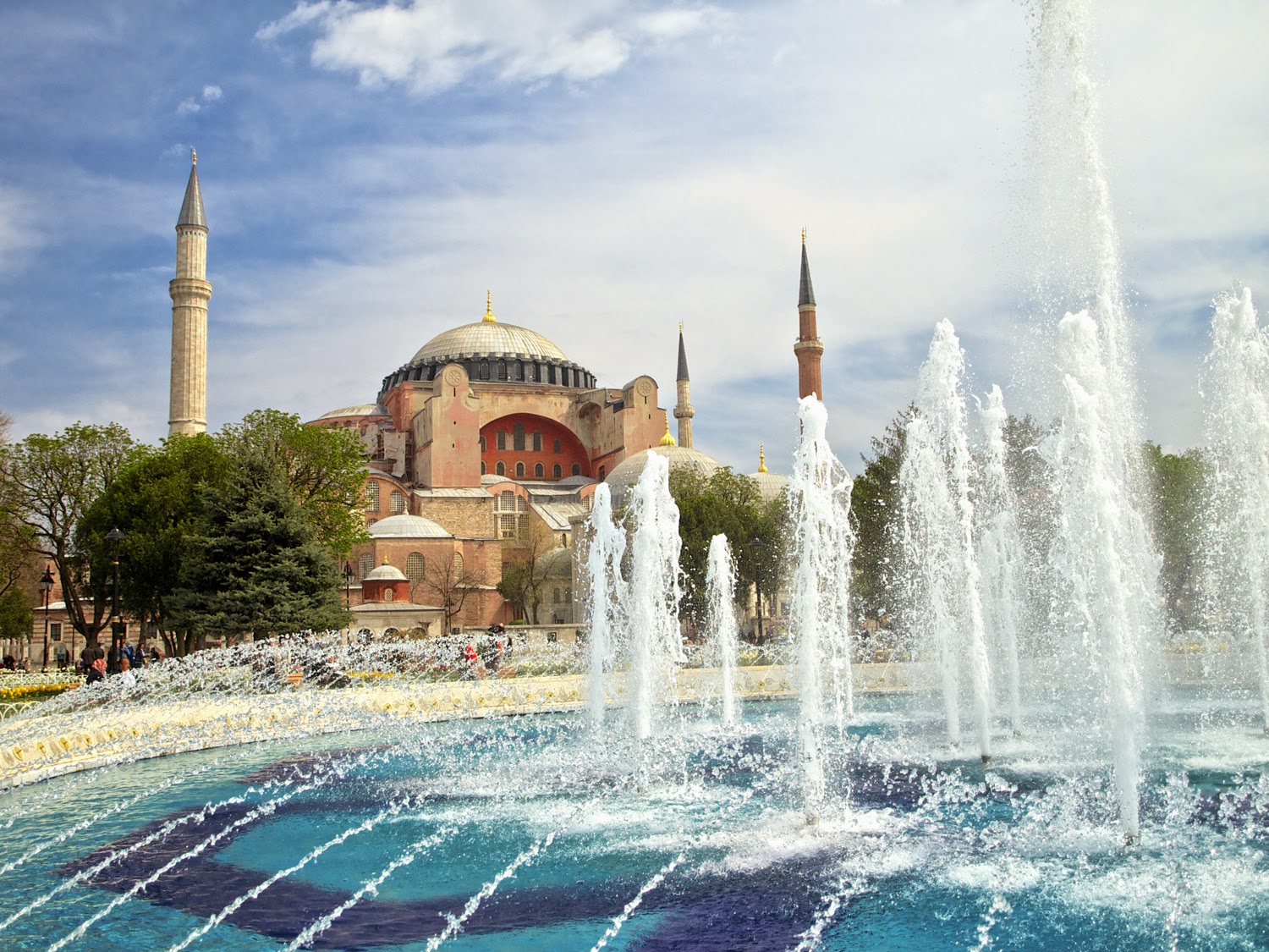 Santa Sofía, Ayasofya, Estambul: el museo más bello del mundo | El Guisante  Verde Project - Blog de Viajes