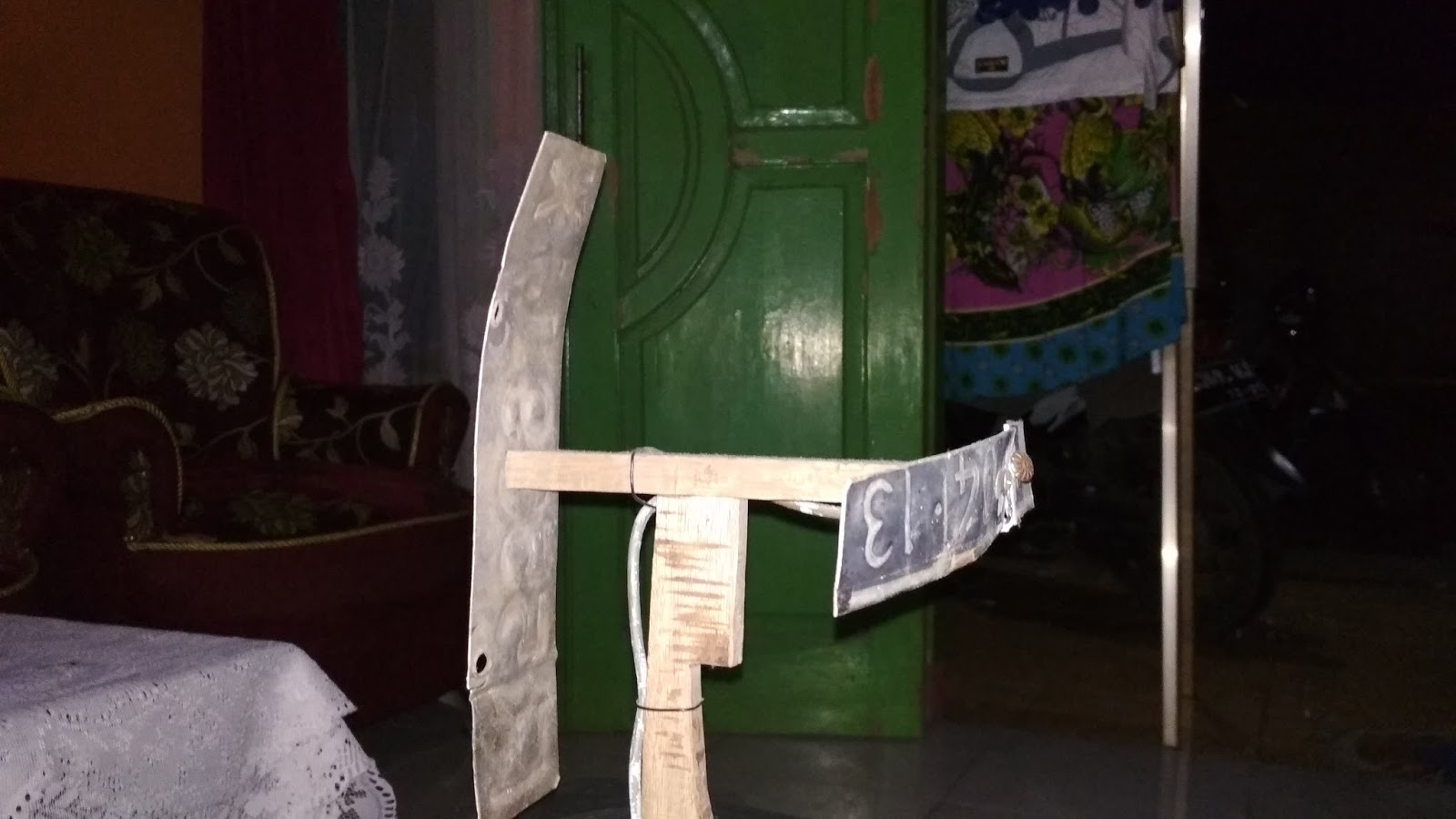 Gudang Informasi Aneka Produk Membuat Antena Tv Sederhana Dari