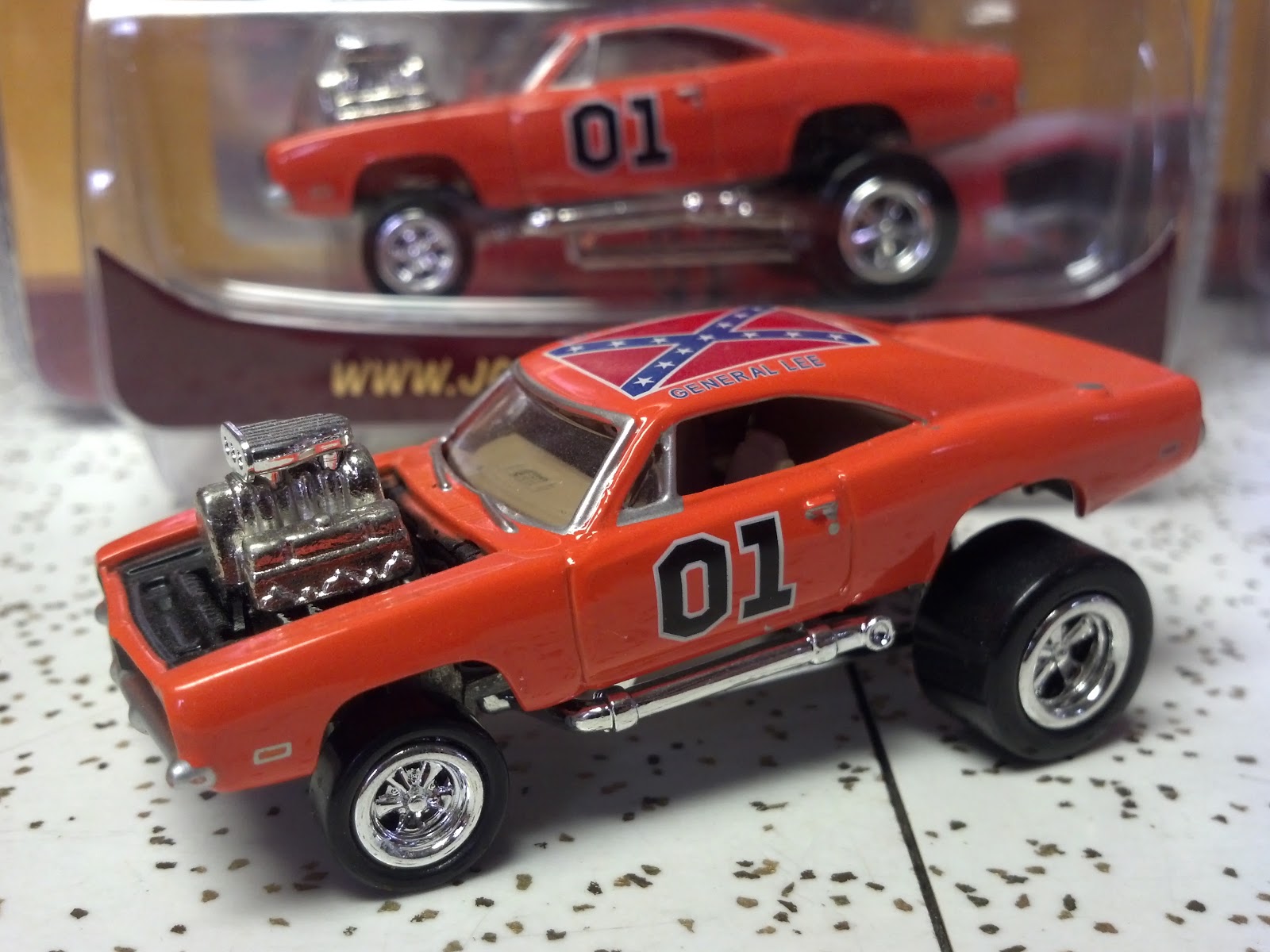 Dukes of Hazzard Collector The complete Johnny Lightning Dukes of