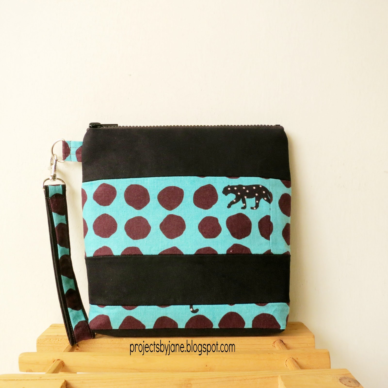Zip pouch mania | Projects by Jane