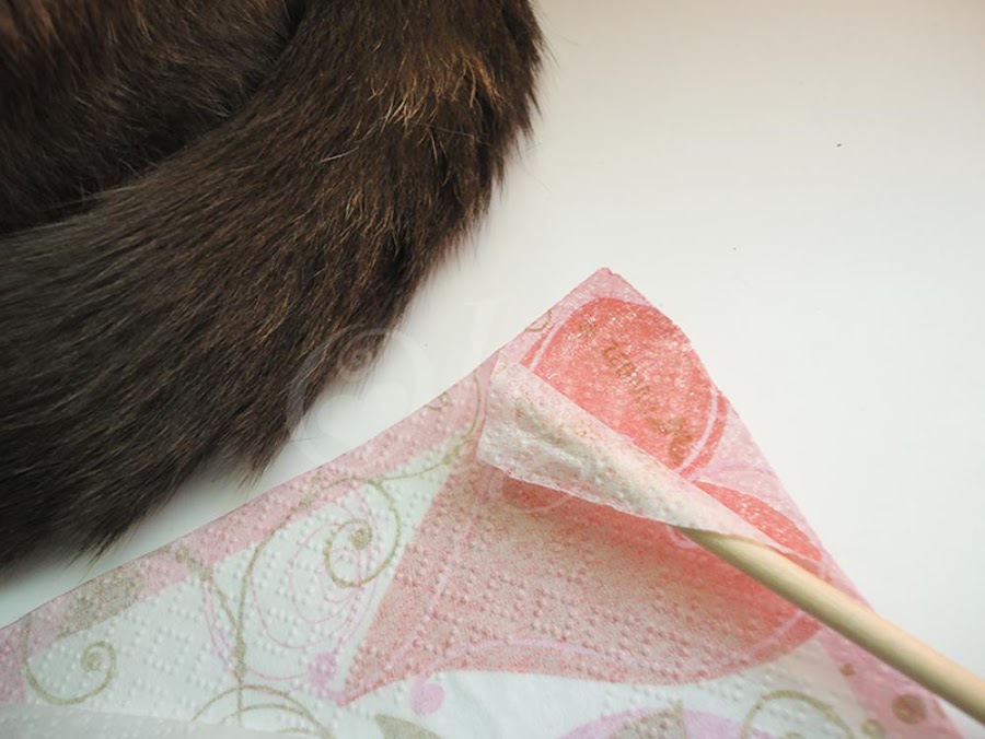 como-hacer-papel-scrap-con-servilletas.diy-homemade-scrapbooking-paper-napkin