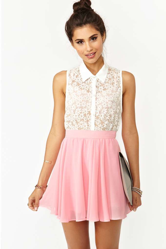 Fashion trends Pink skirt and white top with collar Just a Pretty Style