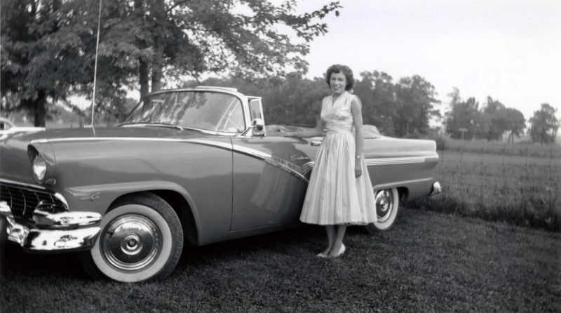 Ford Sunliner 1956