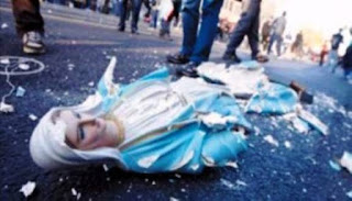 See what happened to three young people offended the virgin mary, broken statue, broken statue of the blessed virgin Mary