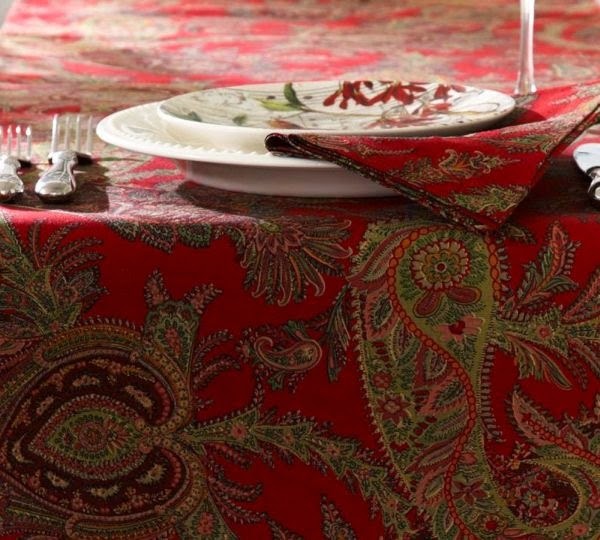 Tablecloths and doilies