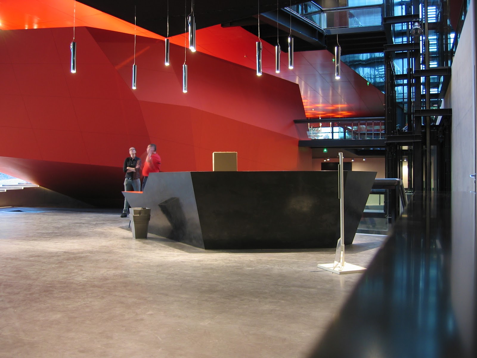 EntreVoir: Architecture intérieur du Frac Bretagne - Odile Decq.
