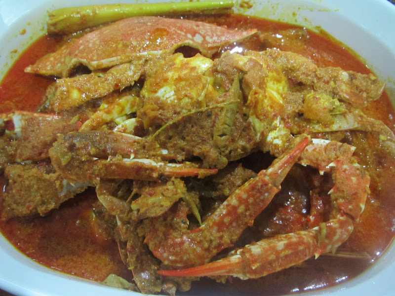 TINTA BALQEES: MAKAN MALAM YANG TERLEBIH SUDAH