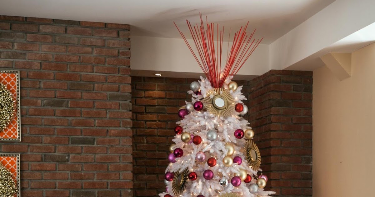 Pros and Cons to an Artificial Christmas Tree