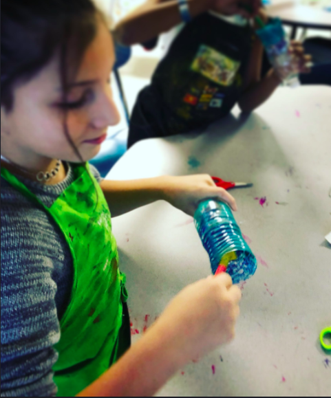 Art From Chaos Collaborative Chihuly Bottle Sculpture 5th Grade Worked Together On This Bottle Replica Of Dale Chihuly S Glass Chandeliers Very Simple Process We Painted The Inside Water Bottles Using Warm