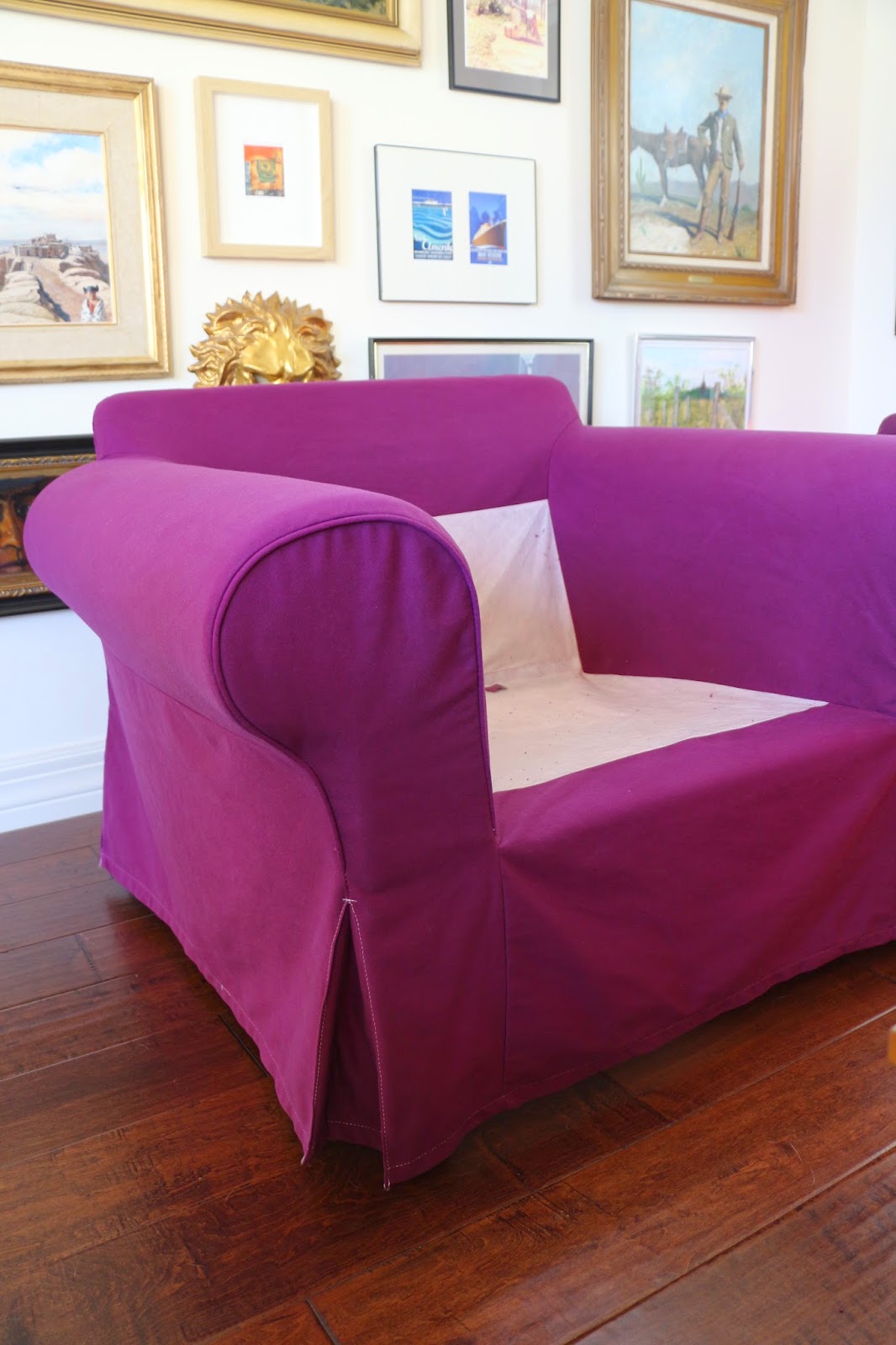 Dusty Coyote Dyeing an Ektorp Slipcover