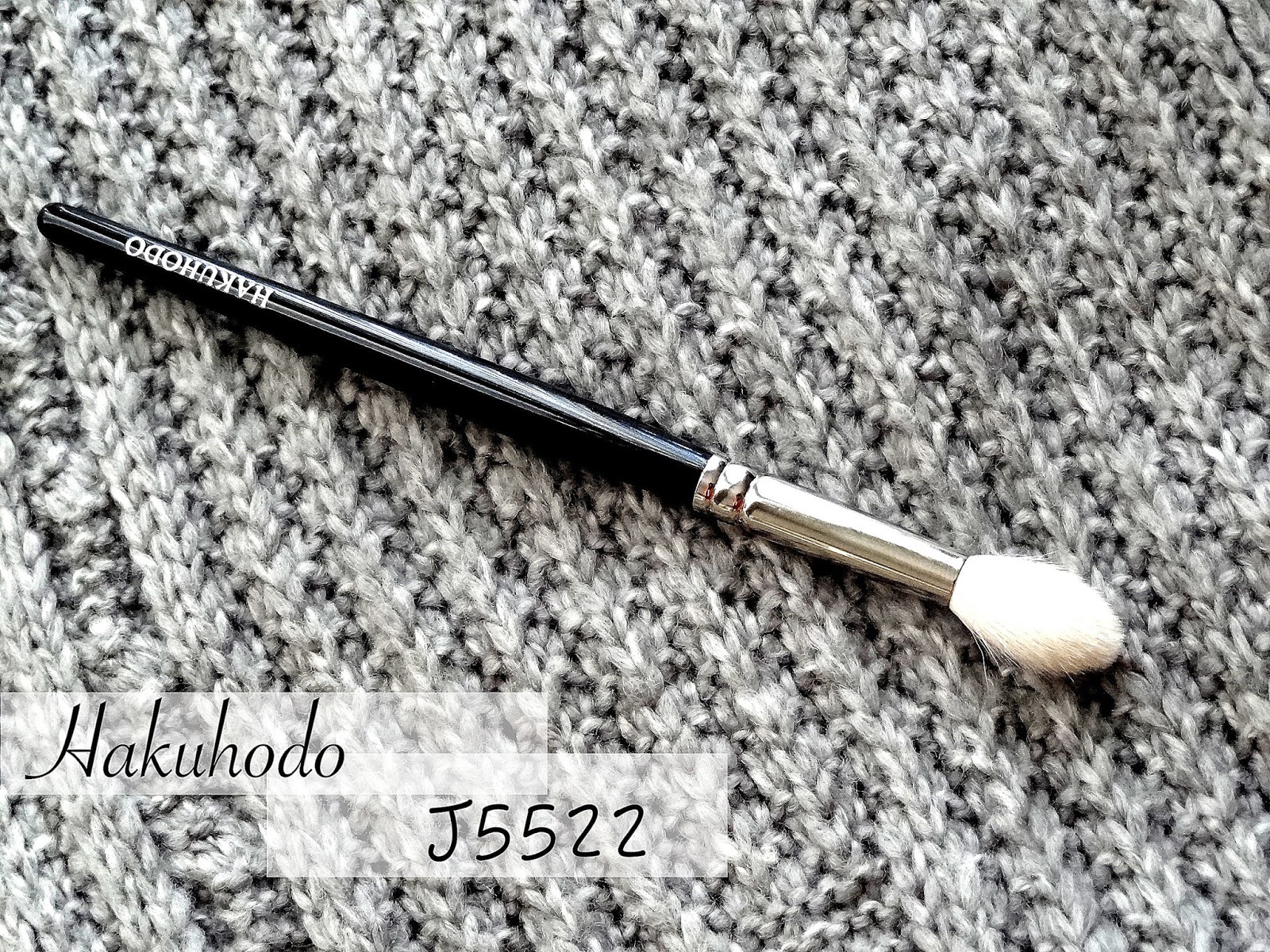 Hakuhodo J5522 Tapered Eye Shadow Brush