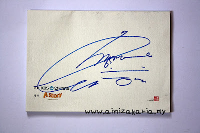 You're The Best Lee Soon Shin script autographed by IU
