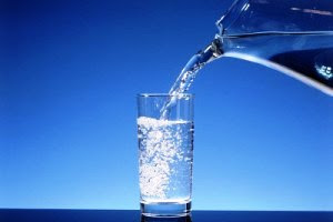 Manfaat Dahsyat Minum Air Putih Di Pagi Hari