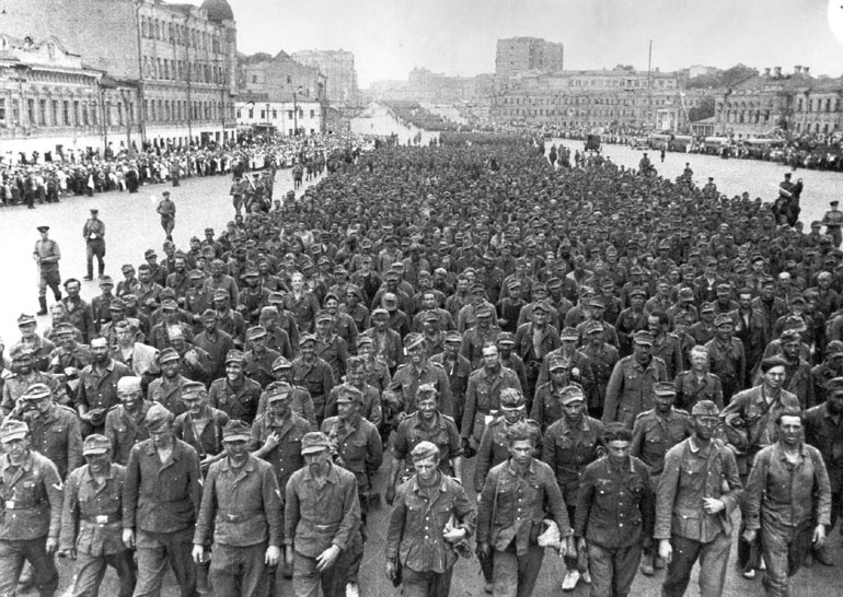 57,000 German prisoners march to moscow after defeat at Belarus during 