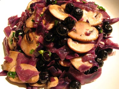 Red Cabbage with Mushrooms and Blueberries