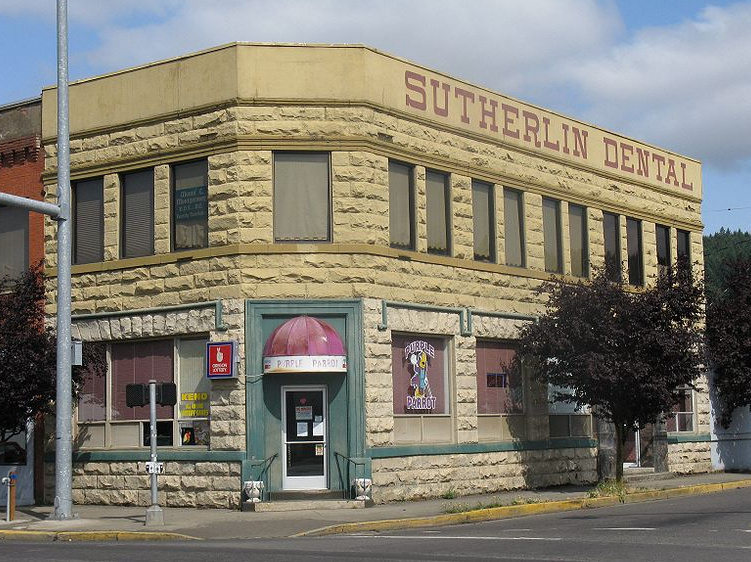 Old photos of architecture Sutherlin State Bank, Sutherlin Oregon