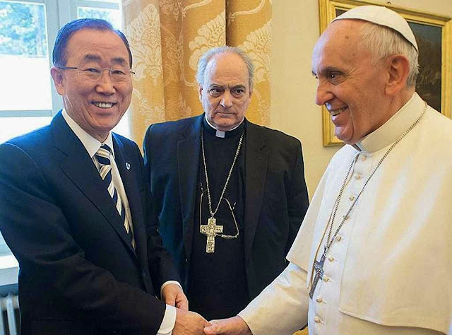 Ban Ki-moon, secretário-geral da ONU, foi pedir o auxílio do Papa para a claudicante revolução ambientalista.