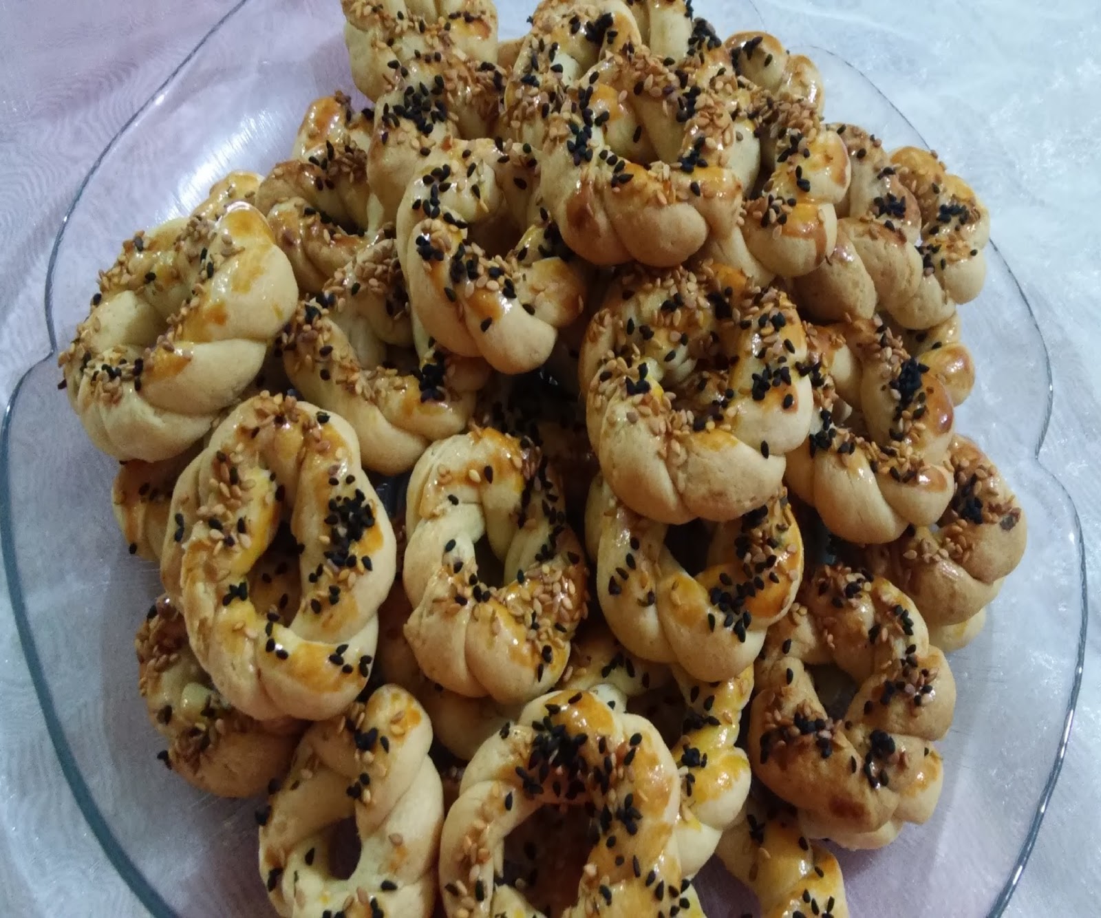 Sirkeli Tuzlu Kurabiye Tarifi Sirkeli Tuzlu Kurabiye Tarifi