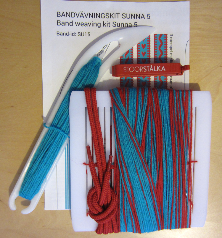 Durham Weaver Weaving patterned bands with 5 pattern threads