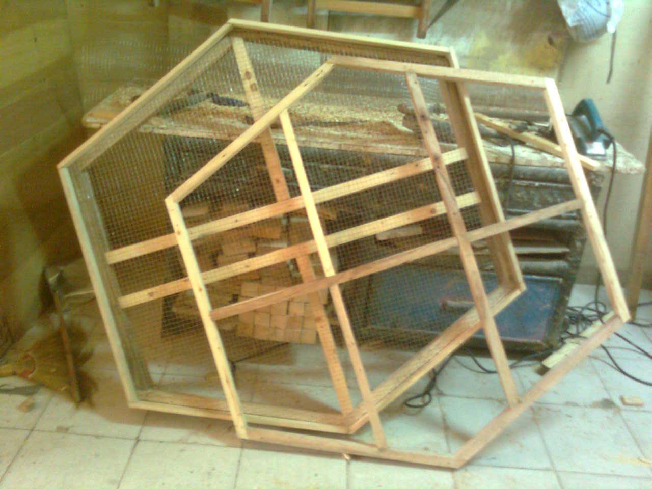 Bird In Everything Building A Bird Cage Plans