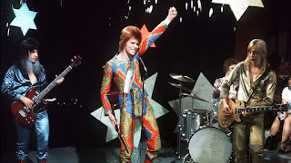 Ziggy Stardust and The Spiders From Mars em 1972 Ziggy Stardust and The Spiders From Mars em 1972