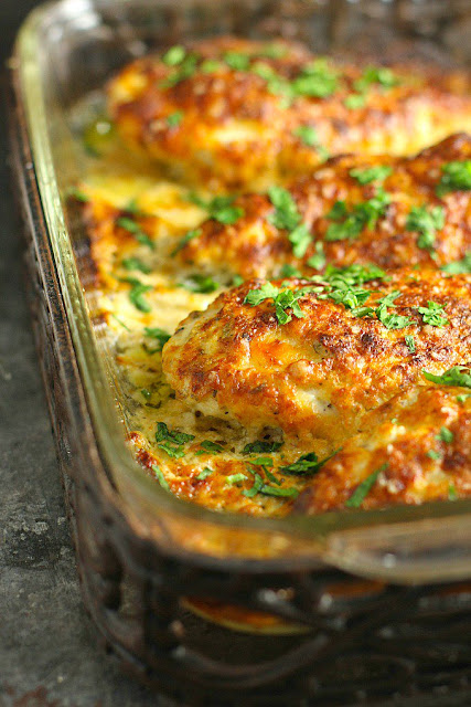 Smothered Cheesy Sour Cream Chicken Recipe