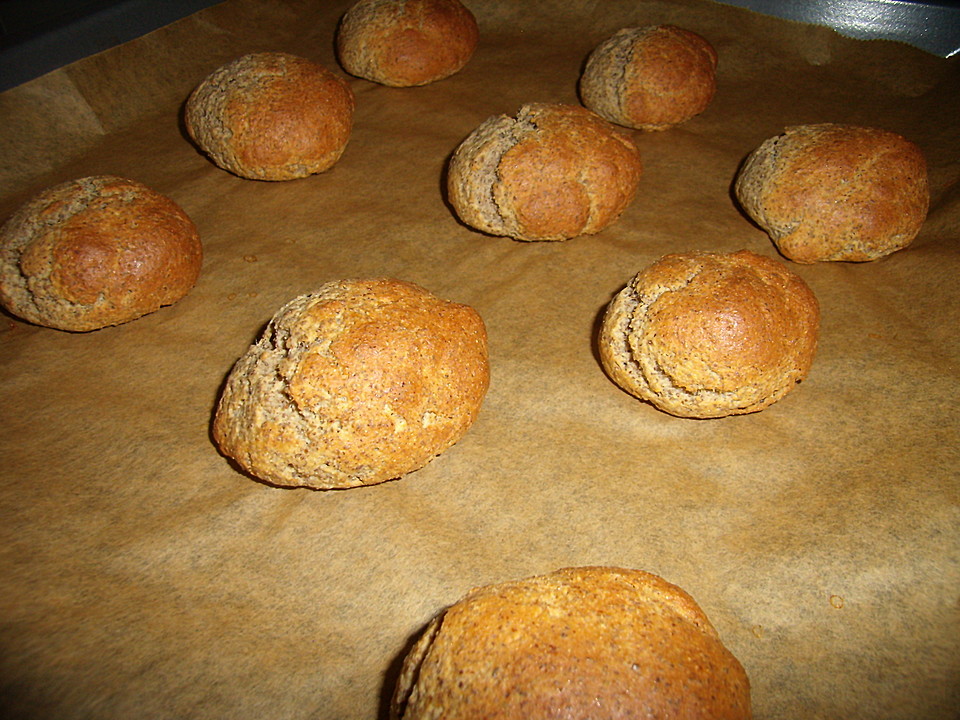 Low Carb Rezepte Brötchen aus Leinsamenmehl und Mandelmehl Low Carb Pro Brötchen