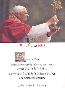 Benedicto XVI y la Rosa de Oro