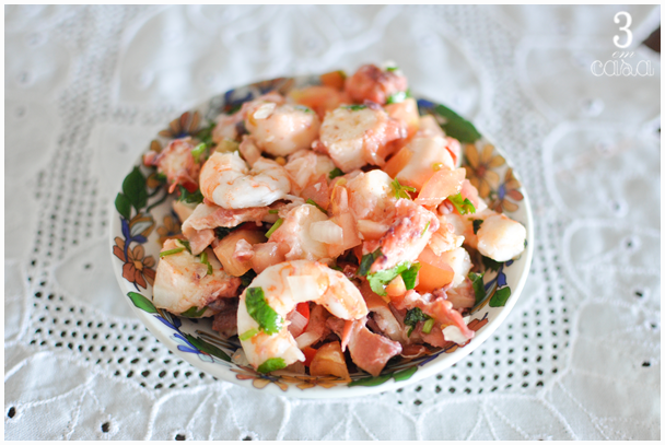 como fazer salada camarão polvo