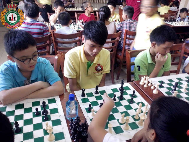 dạy cờ vua